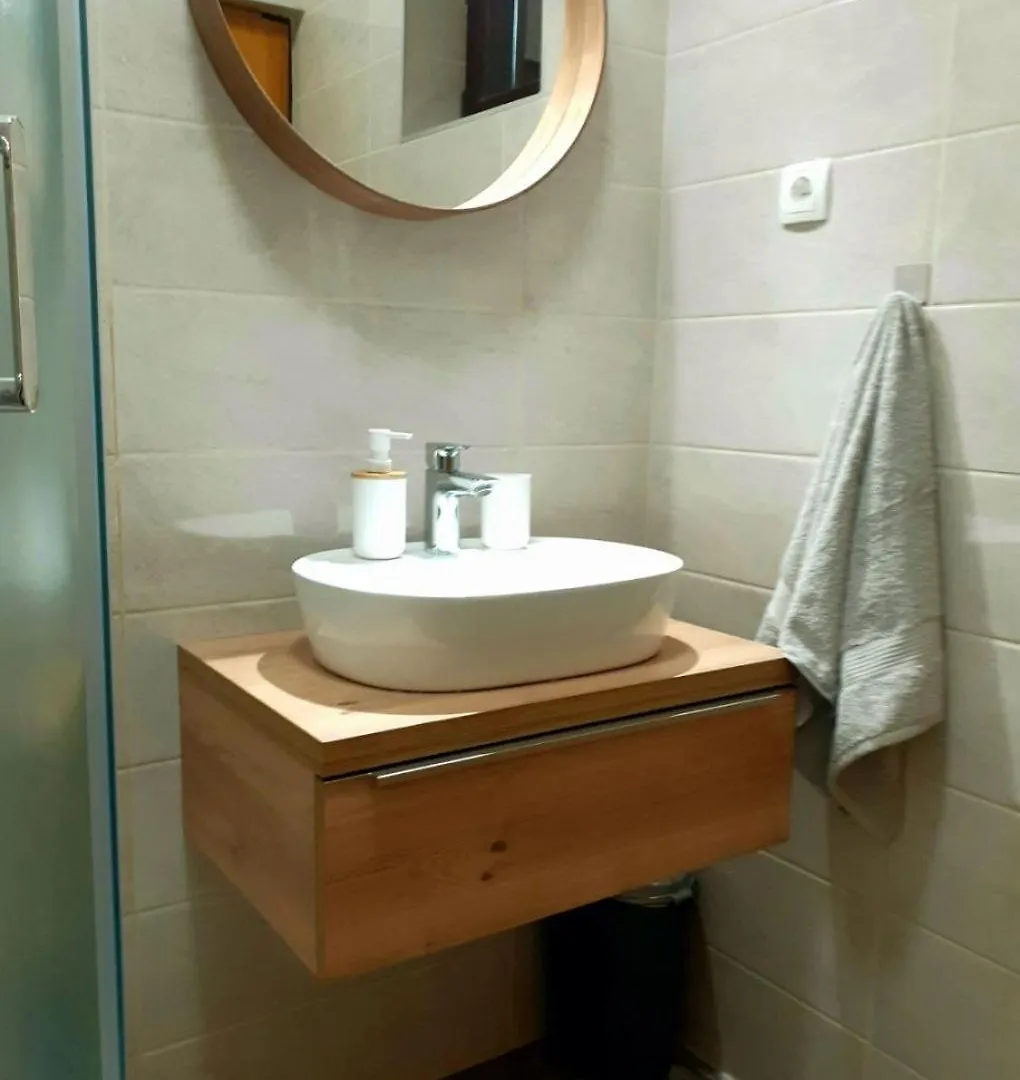 House Renata Villa Njivice Holiday home